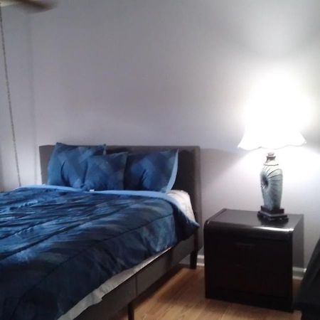 Irises House - Private Room In Home Кисими Екстериор снимка