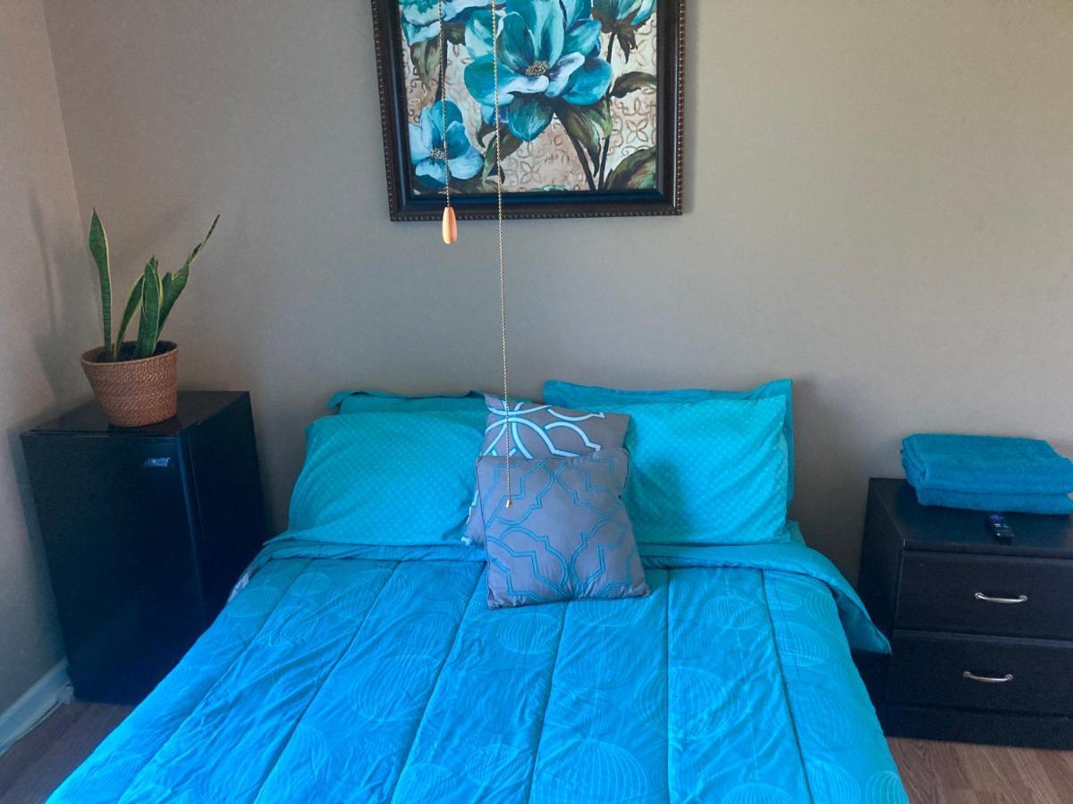 Irises House - Private Room In Home Кисими Екстериор снимка