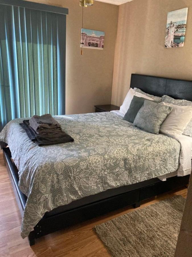 Irises House - Private Room In Home Кисими Екстериор снимка