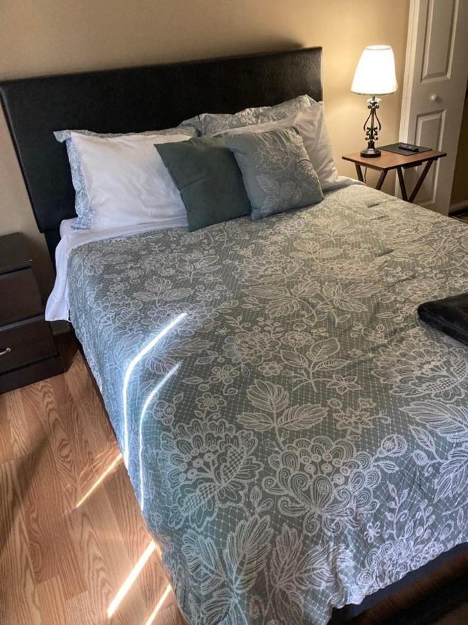 Irises House - Private Room In Home Кисими Екстериор снимка